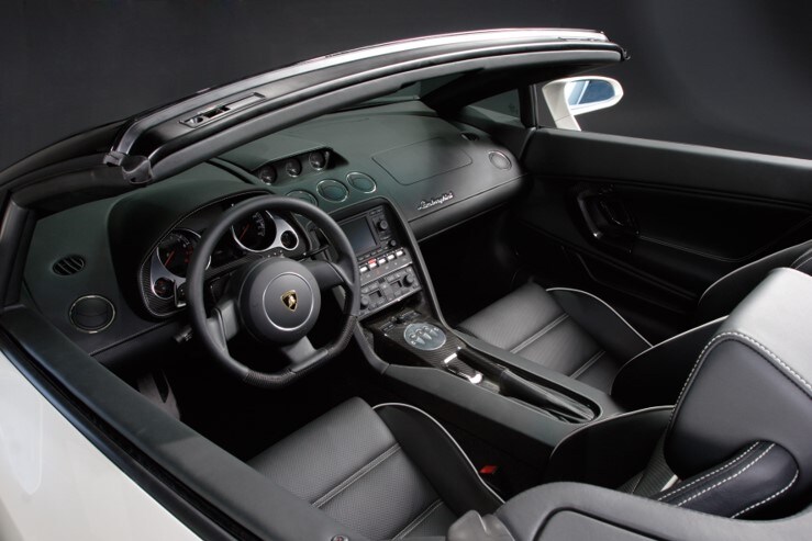 Gallardocockpit.jpg