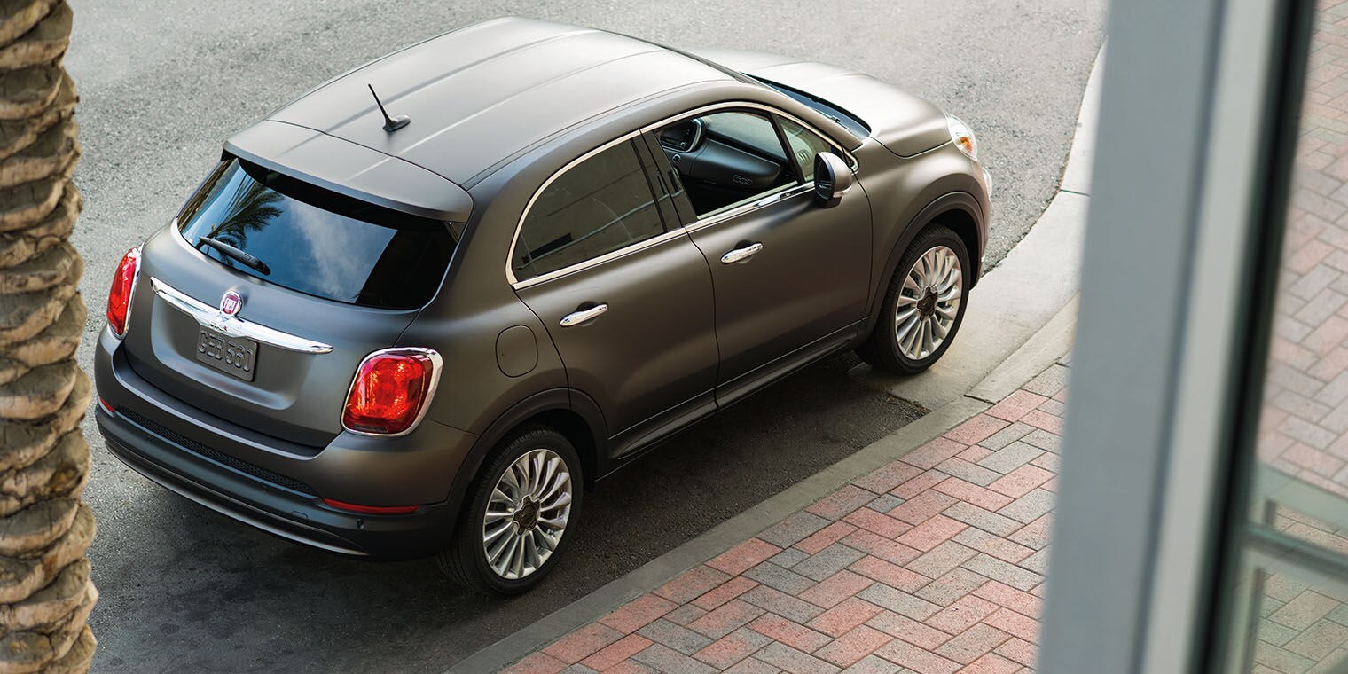 2016 FIAT 500X Rear Exterior