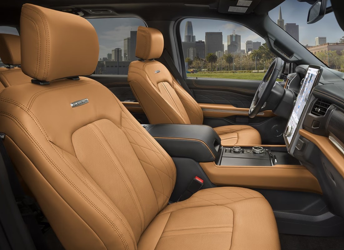 24%20expedition%20luxury%20interior.jpg
