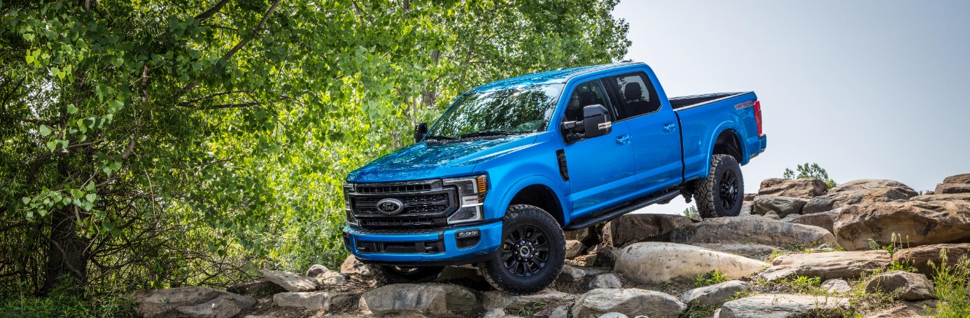 2019-Ford-Ranger-FX4-Supercrew-FrntPassngrSbr (2).png