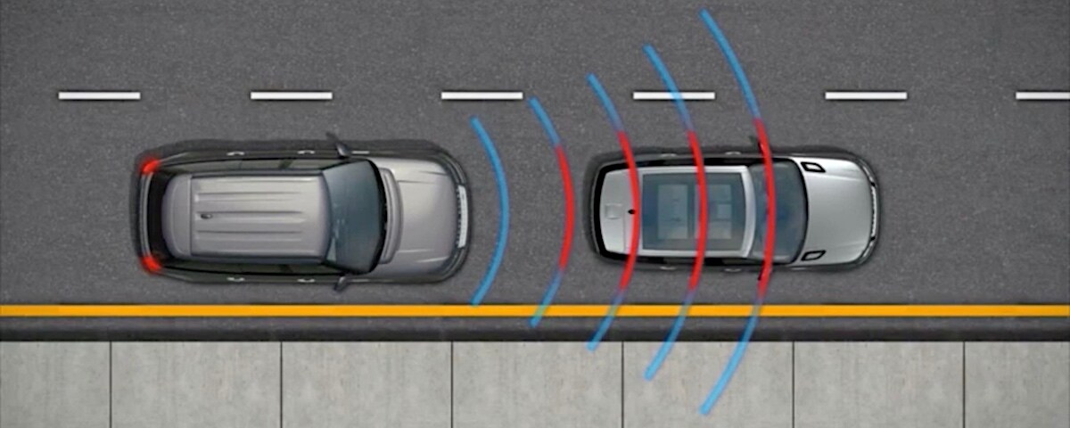 Land Rover Autonomous Emergency Braking System Land Rover Autonomous Emergency Braking System demonstration