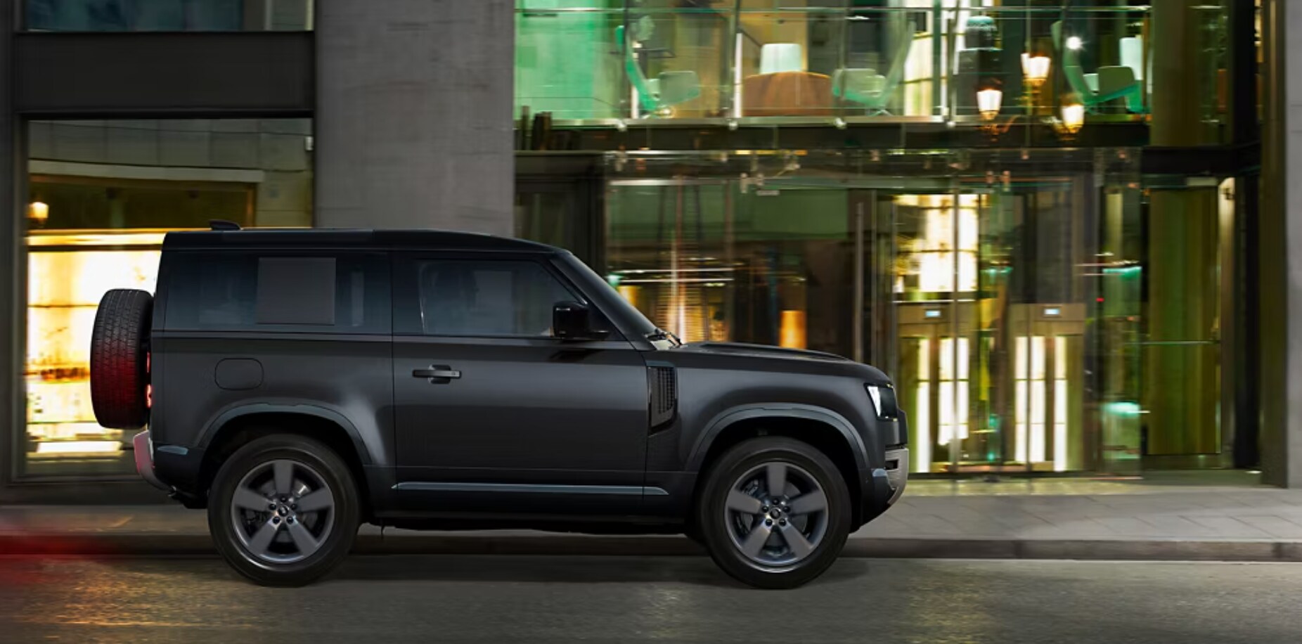 TITLE new Defender 90 profile view