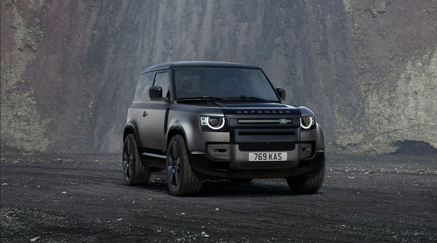 Defender v8 Carpathian edition.png
