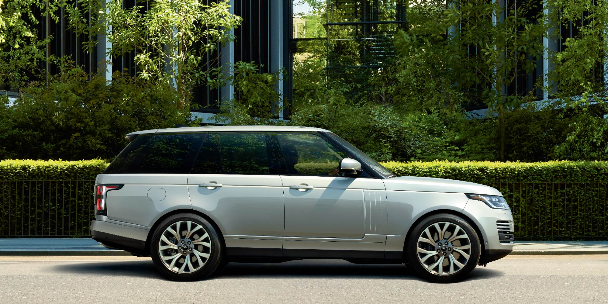 choose your range rover-01.jpg