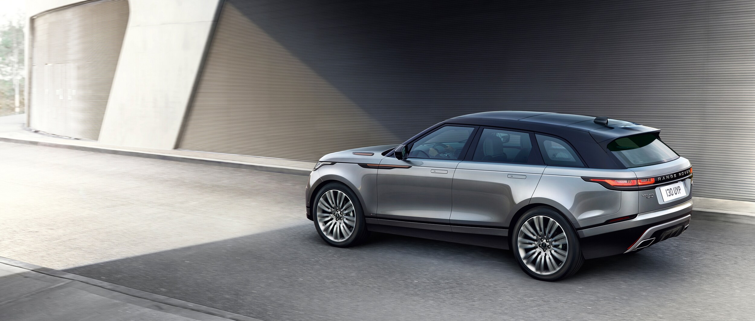 2020-LandRover-RangeRoverVelar-RDynamic-SUV-L03.jpeg