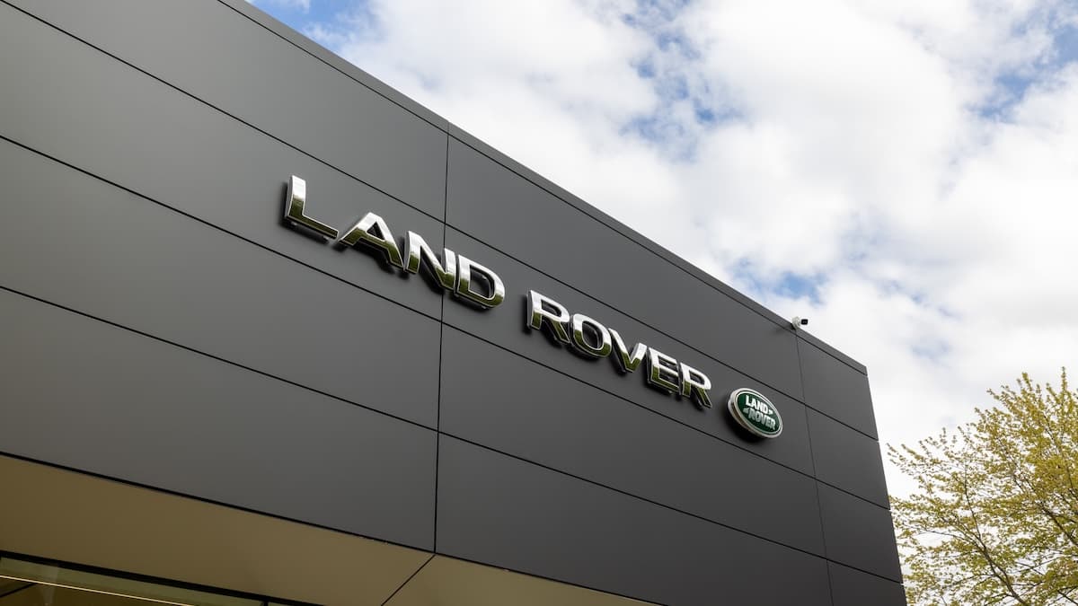 Land Rover Mt Kisco