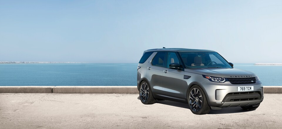 2017-LandRover-Discovery-FirstEdition-SUV-L01.png