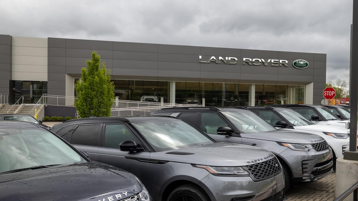 Exterior view of Land Rover White Plains
