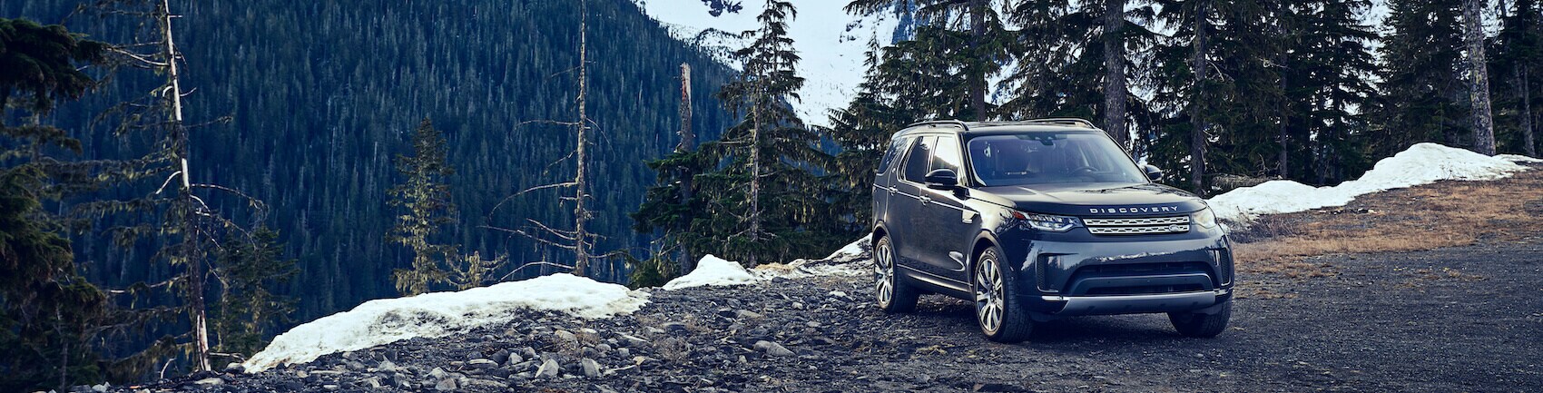 Land Rover Discovery vs Lexus GX