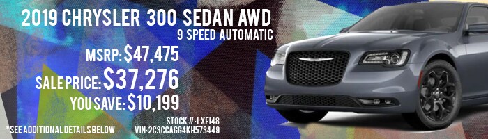 01-2017 Chrysler 300 Sedan AWD.jpg