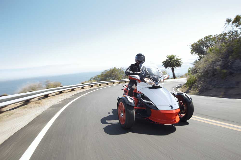 Can-Am Spyder - Lapointe Sports - Joliette - Lanaudiere