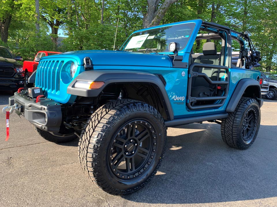 Wrangler with MOPAR Offroad Accessories at Magnuson Performance