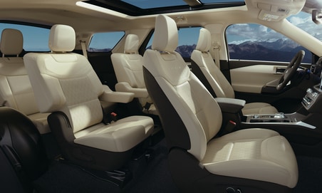 2020-Ford-Exporer-Platinum-SUV-I01INTERIOR.jpg