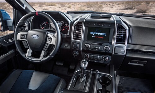 2019-Ford-F150-Raptor-SuperCrew-5ftBox-Truck-I01INTERIOR.jpg
