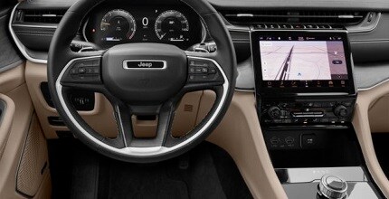 Jeep Grand Cherokee L Jeep Grand Cherokee L interior