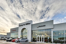 Larry H. Miller Dodge Ram Peoria.jpg