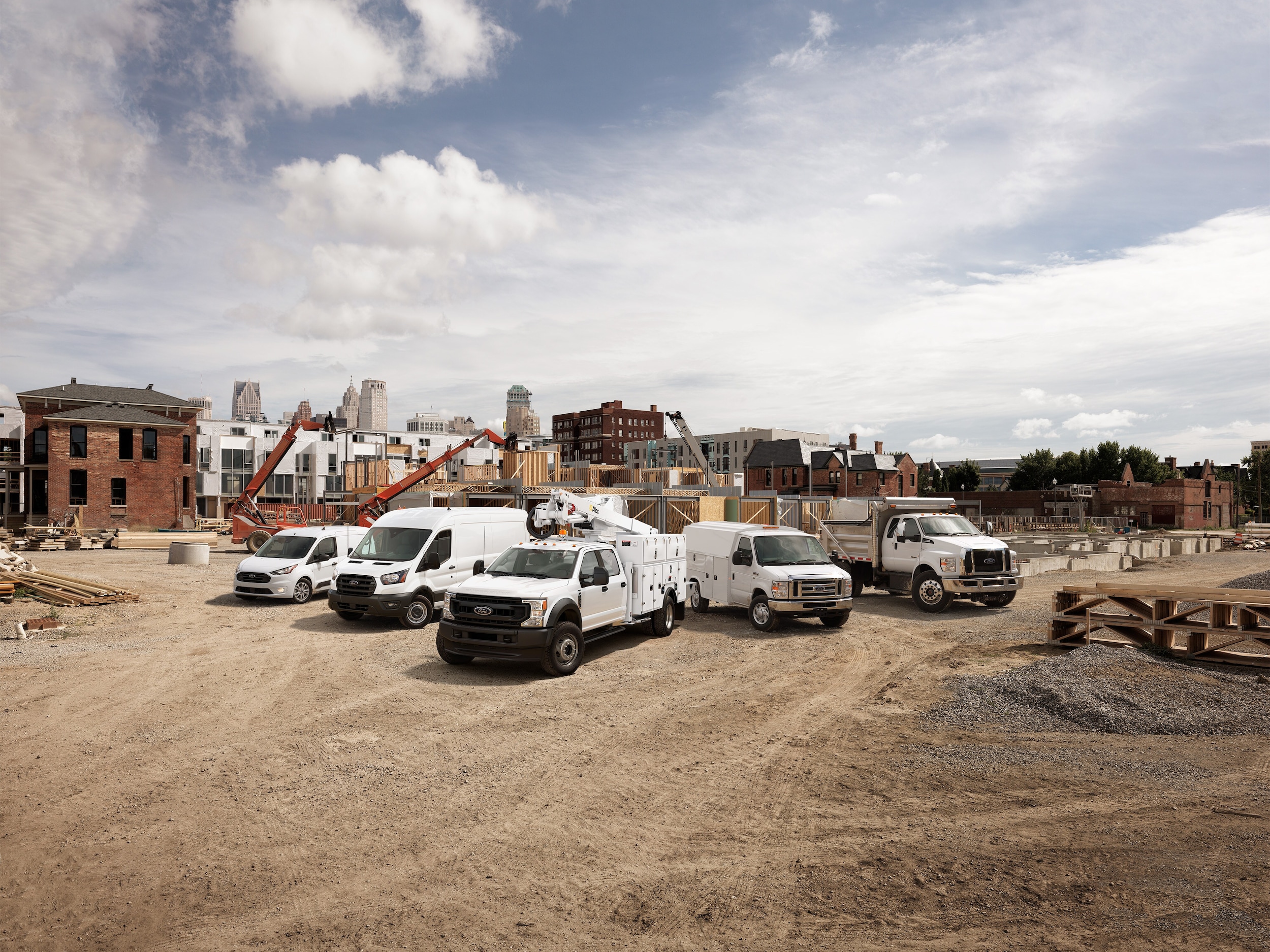 2020-Ford-Lineup-5Vehicle-Transits-L01-4000x3000.jpg