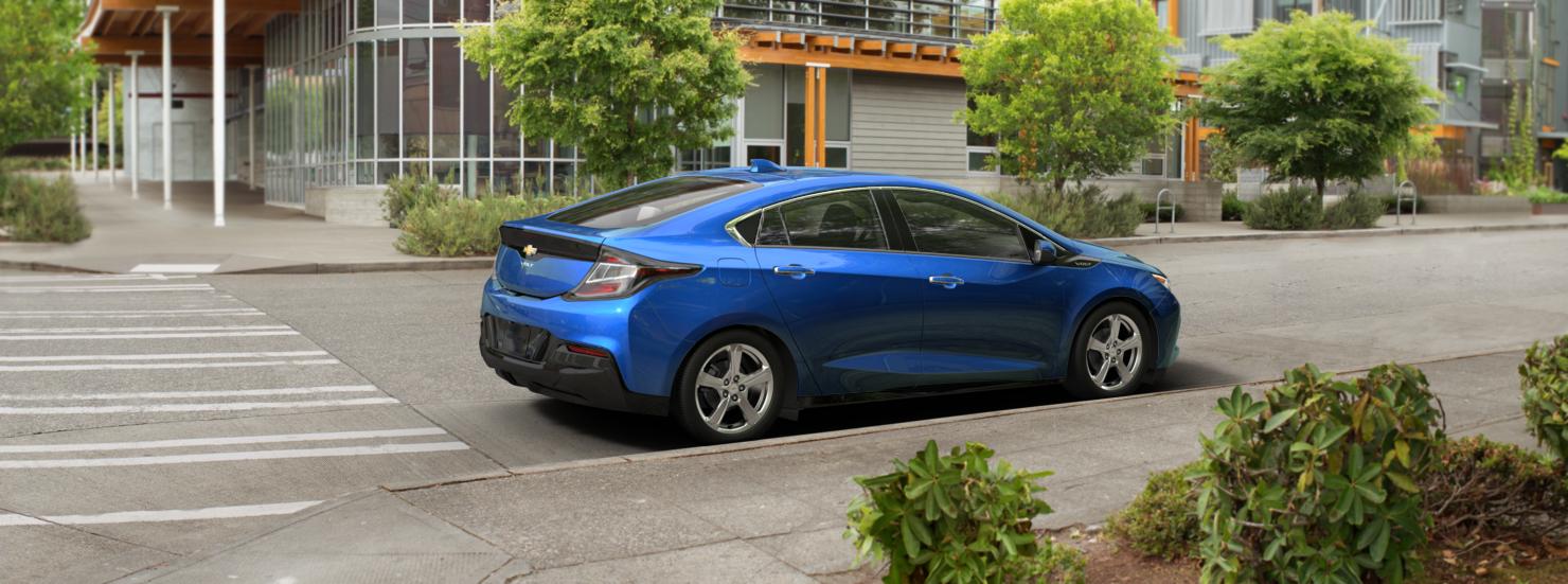 Chevrolet Volt 2017 side.jpg
