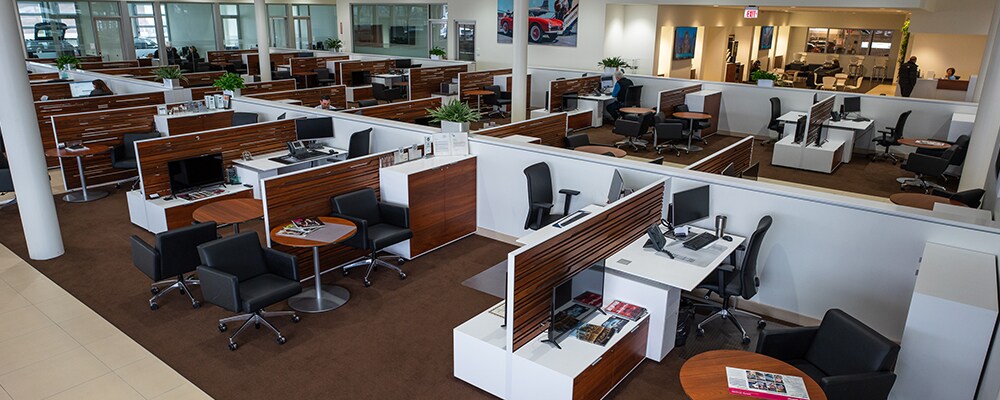 Laurel BMW of Westmont Finance Center