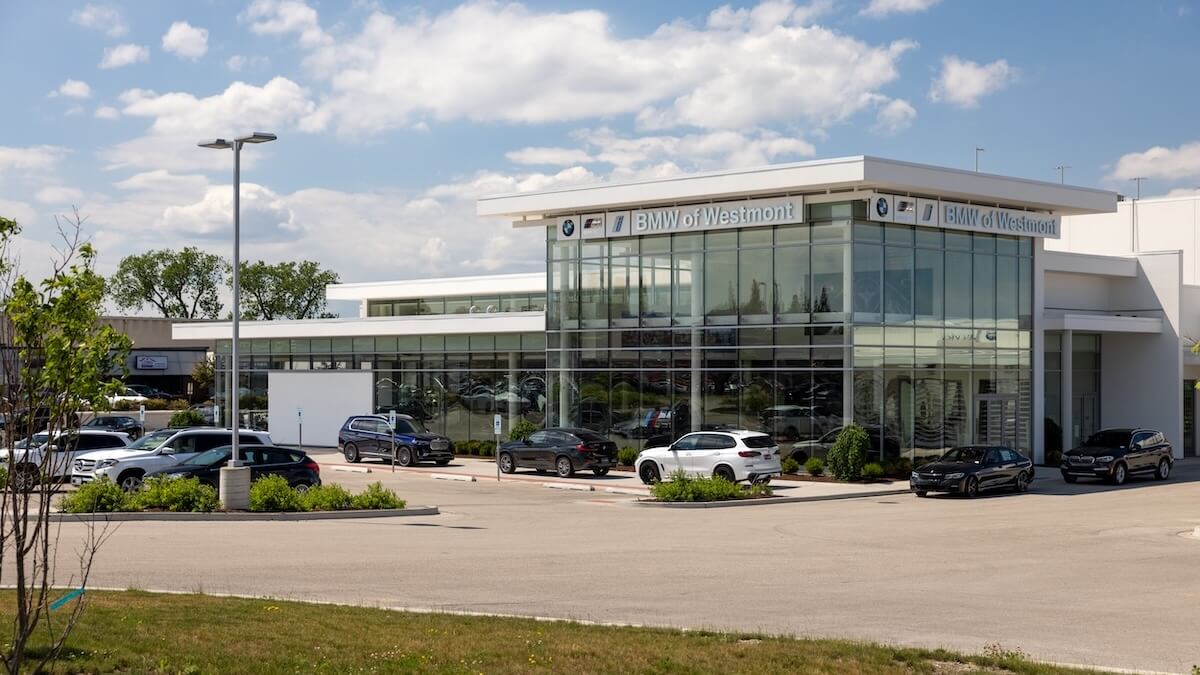 Exterior view of Laurel BMW of Westmont