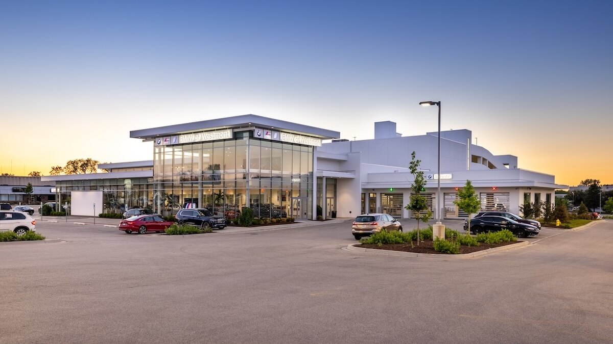 Exterior view of Laurel BMW of Westmont