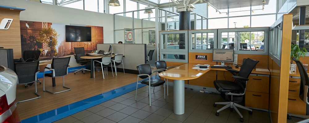 Laurel BMW of Westmont Finance Center