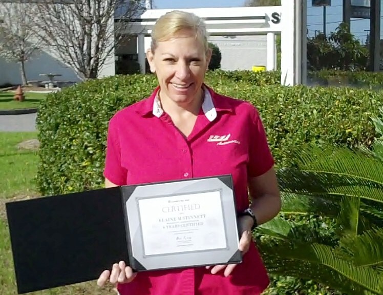 Elaine Stinnett.jpg