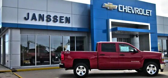 2019-10-21 18_08_37-Lee Janssen Buick GMC - Google Search.png