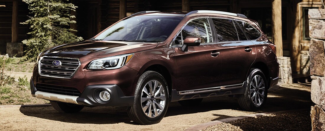 2017-Subaru-Outback-Touring-front-three-quarter-02.jpg