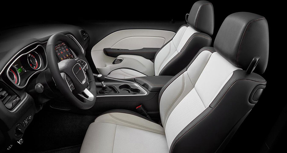 2015 Dodge Challenger SRT Interior Seating 2015 Dodge Challenger SRT Interior Seating