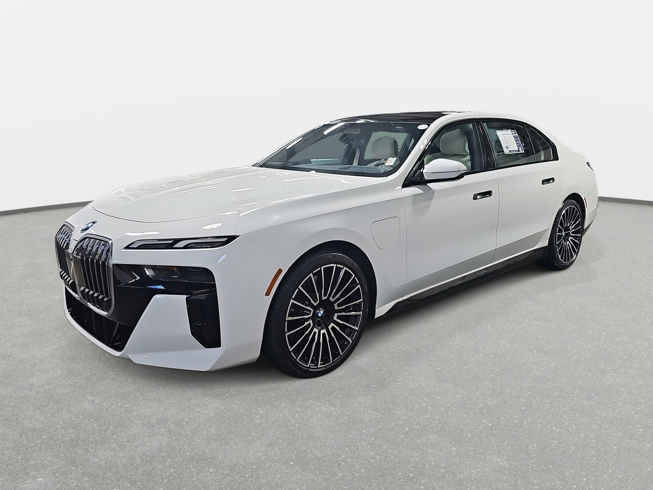 2025 750e xDrive Sedan