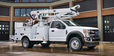 Ford Super Duty Chassis Bucket Lift