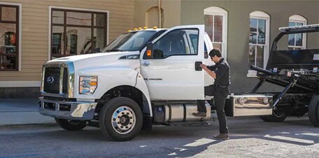 Ford F-650 F750 Upfit - Tow Body