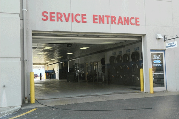Lester Glenn Ford Service Center