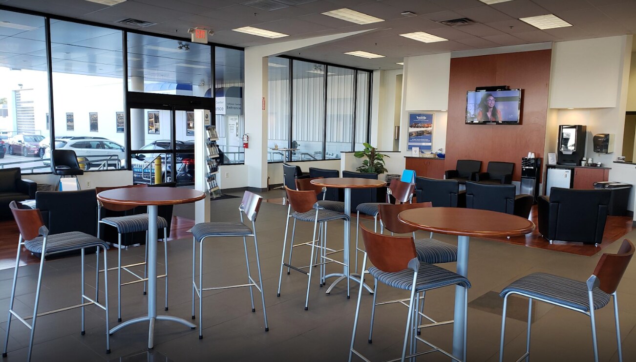 Lester Glenn Subaru Waiting Area