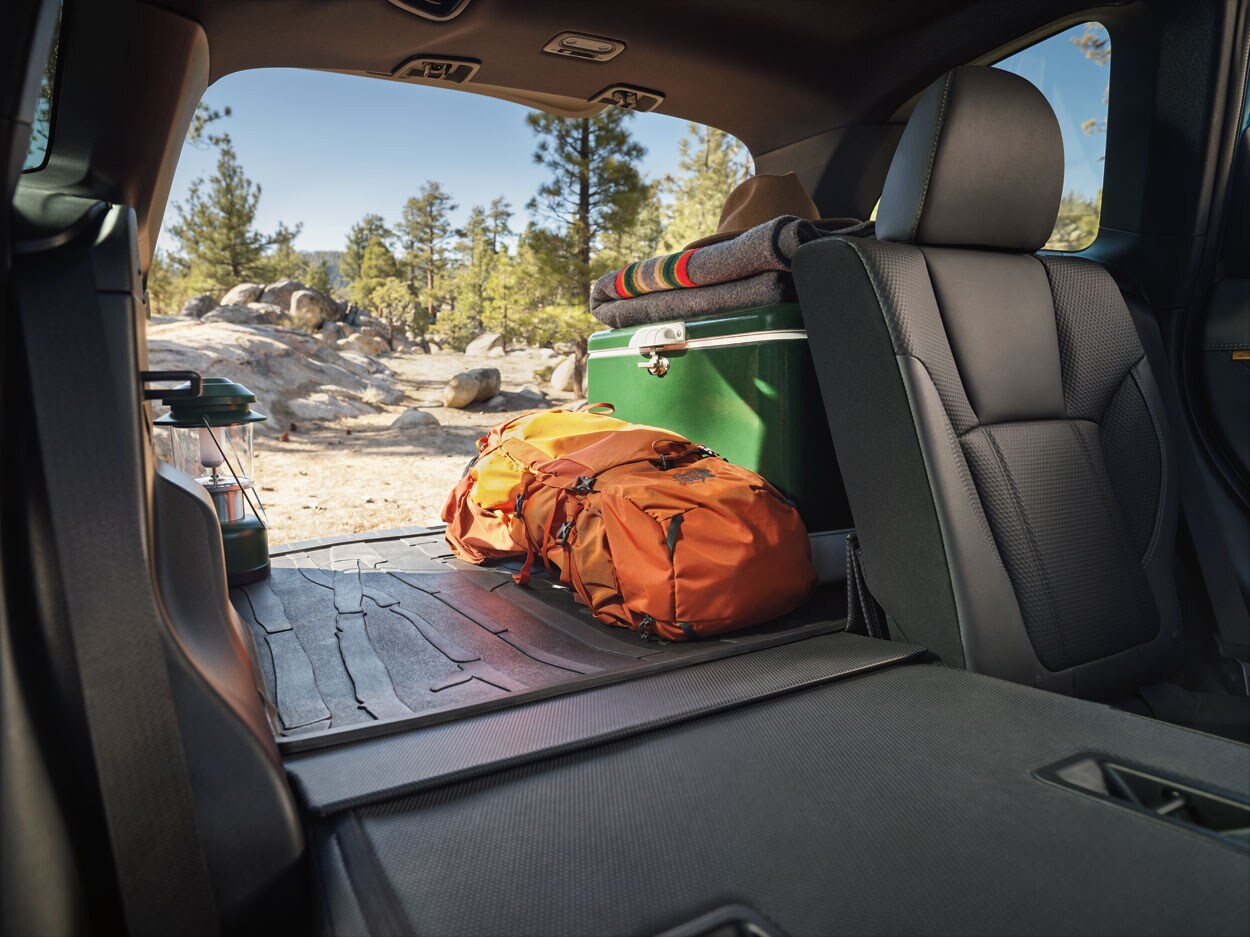 25TDI_FORWac015.jpg Subaru Forester Versus Toyota RAV4 Cargo Space