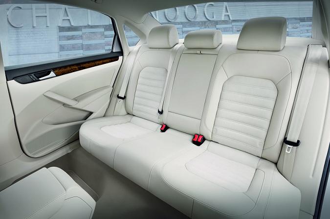 Volkswagen Passat backseats