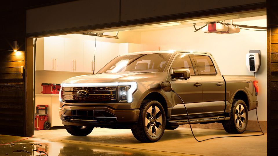 Ford_F-150_Lightning_Gallery13.jpg