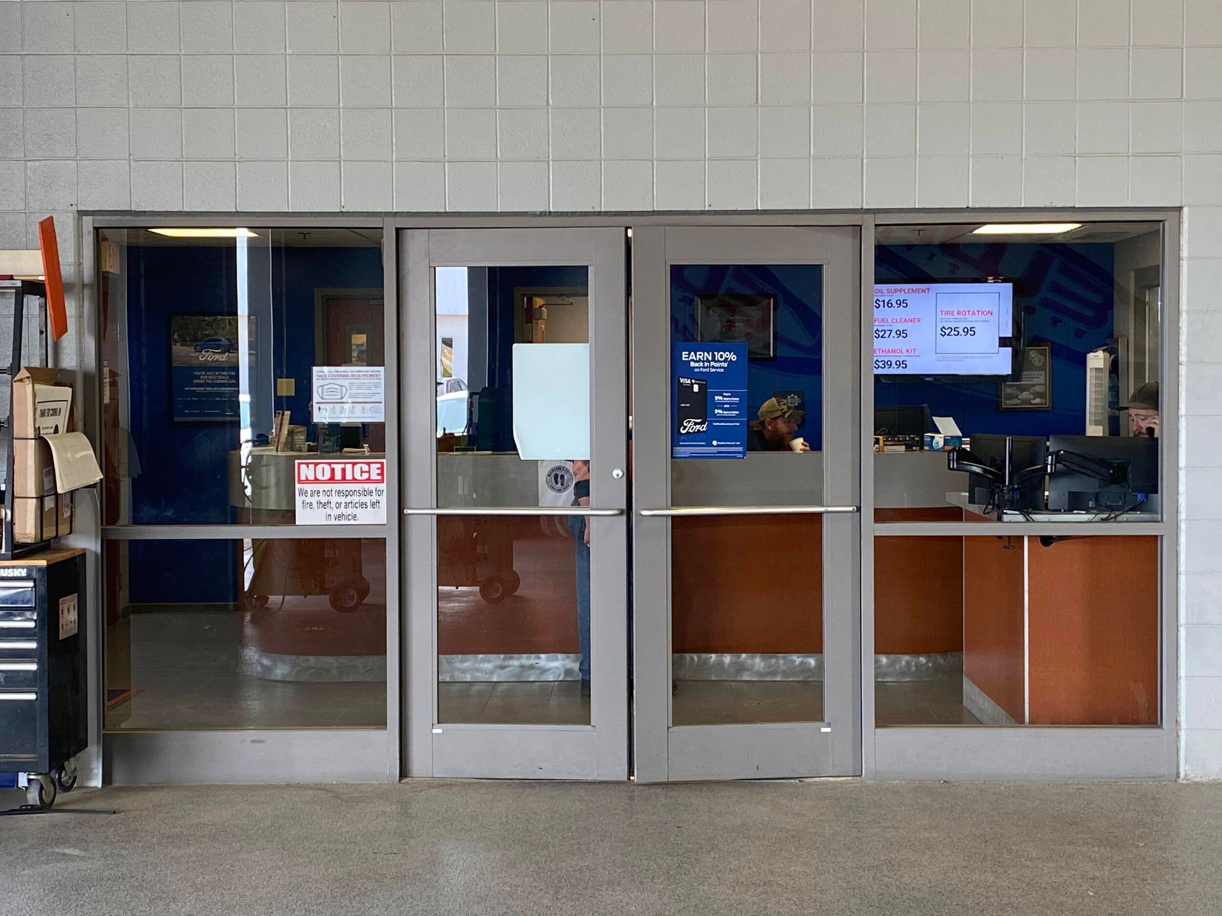 Auto Repair Shop Hays KS - Lewis Ford of Hays.jpg