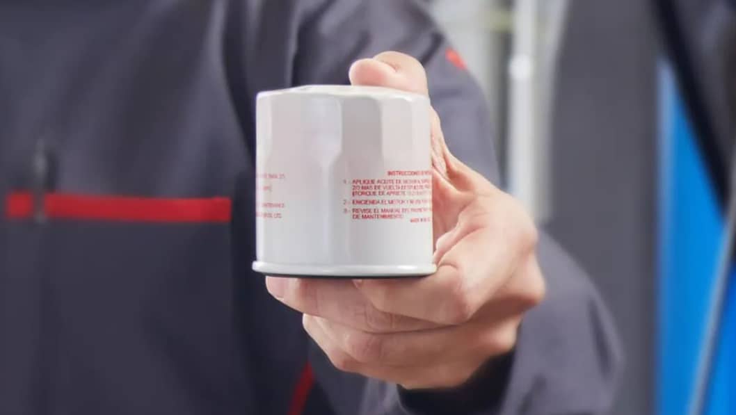 Lewis-Nissan-Oil-Filter.jpg