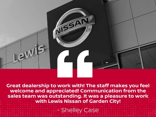 Nissan-Dealer-Near-Me-Lewis-Nissan-Garden-City-KS (16).jpg
