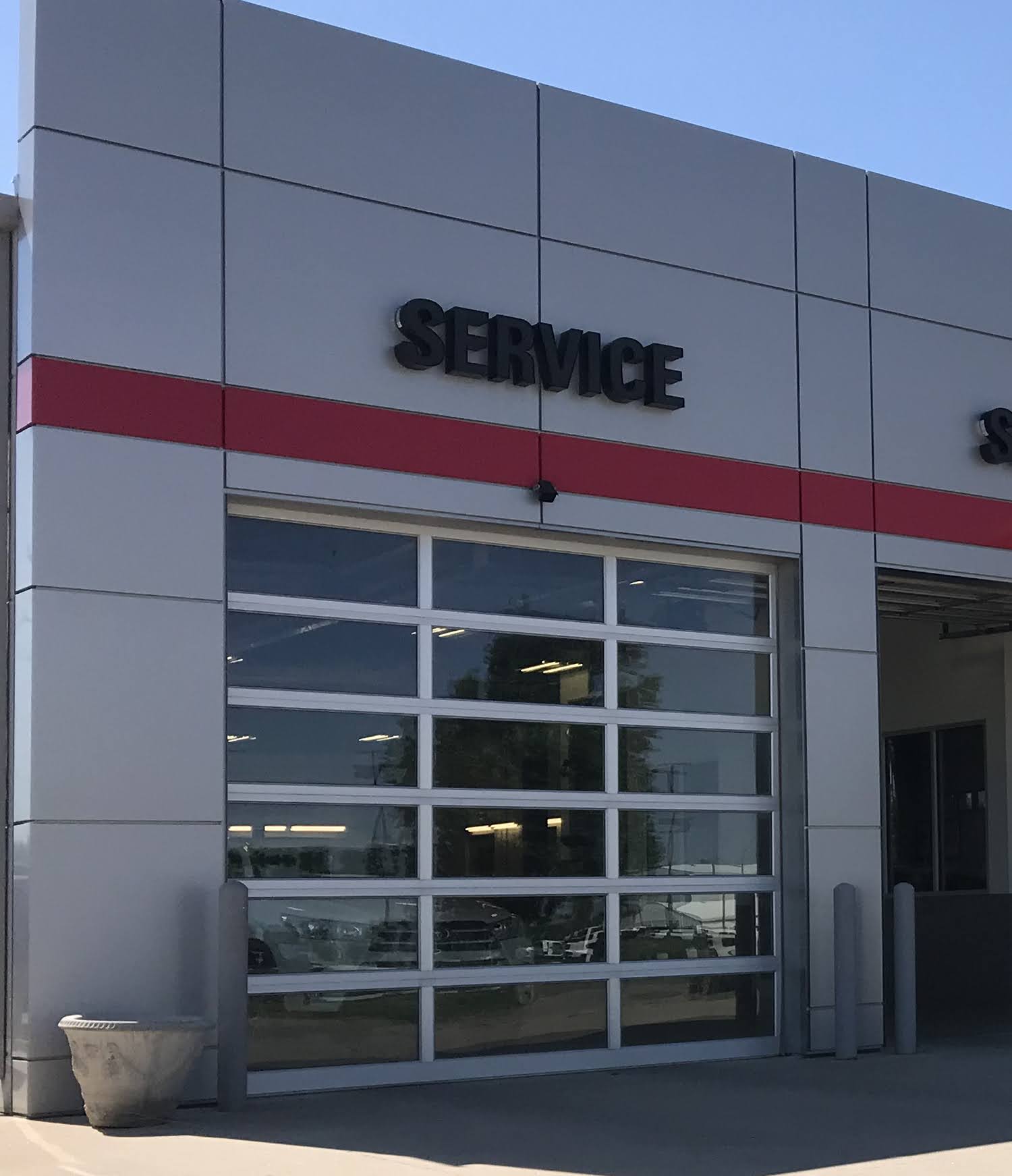 Oil Change Near Me - Lewis Toyota of Dodge City - Auto Repair Shop.jpg