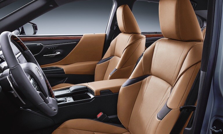 2019 Lexus ES Interior