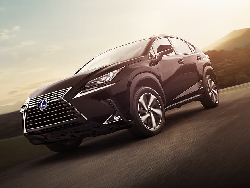Lexus-NX-300h-31-MPG-rating-keyfeatures-thumbnail-870x654-LEX-NXH-MY18-0038.04_M75.jpg