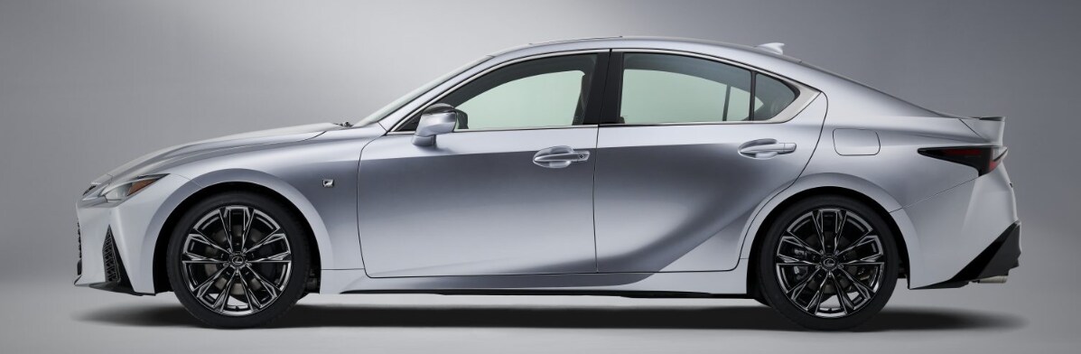 2021-Lexus-IS-banner.png