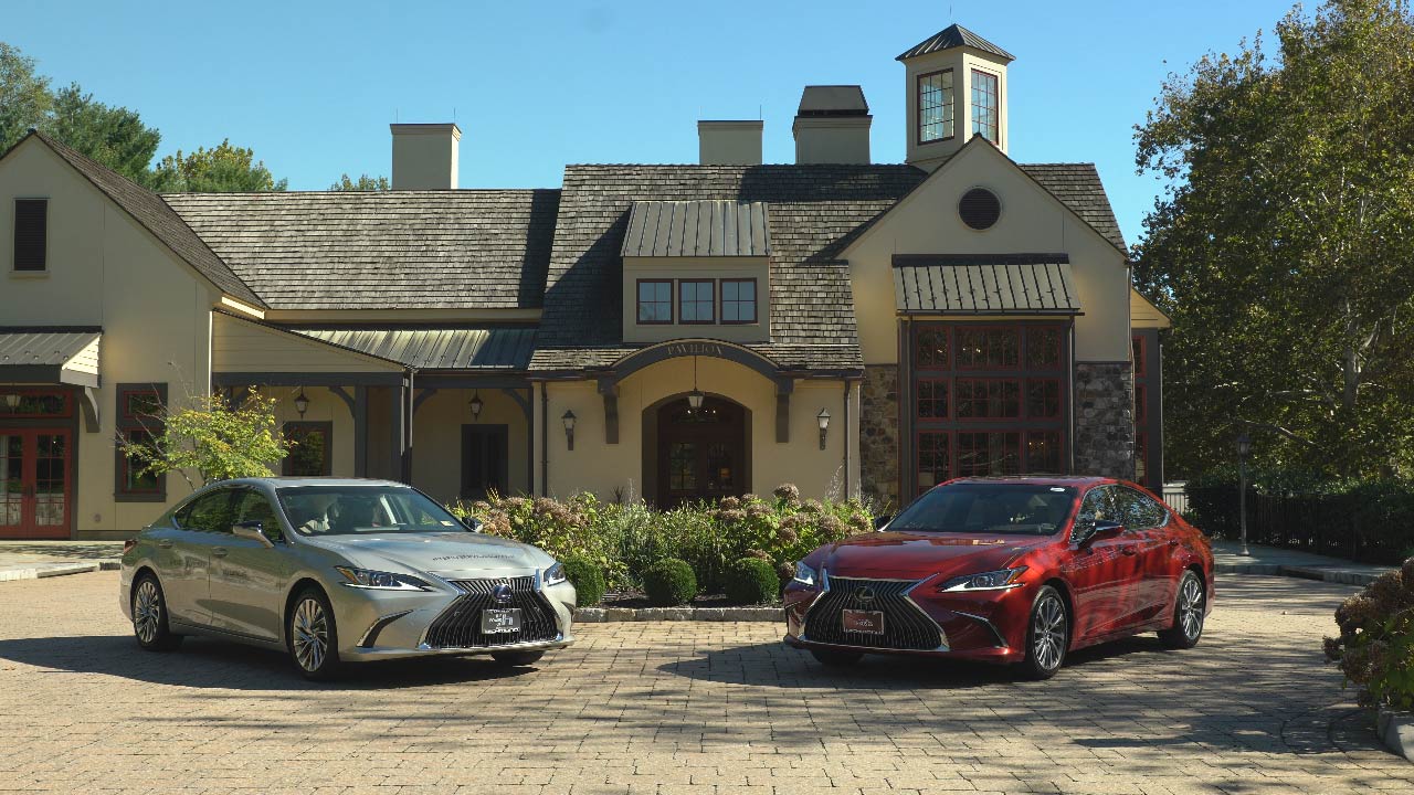 Lexus at Pavilion BHR.jpg