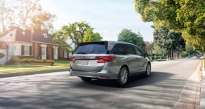 Honda Odyssey Honda Odyssey rear view