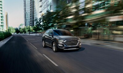 Hyundai Tucson Hyundai Tucson driving in the city