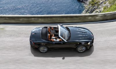 Fiat 124 Spider black Fiat 124 Spider seen from above