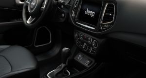 Jeep Compass Jeep Compass cabin features